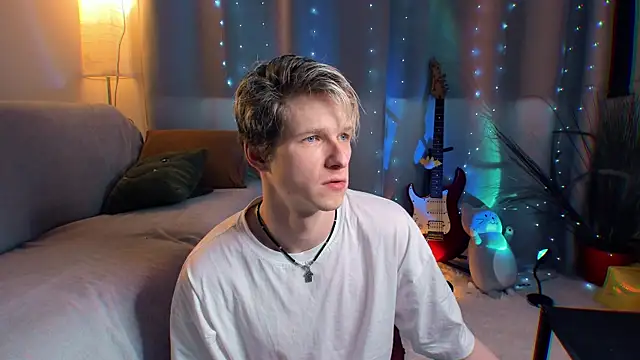 Breston Sweet online show from 4, 4, 2026