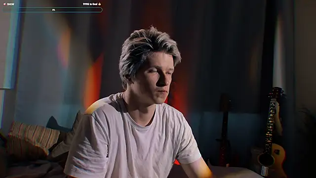 Breston Sweet online show from 4, 10, 2025