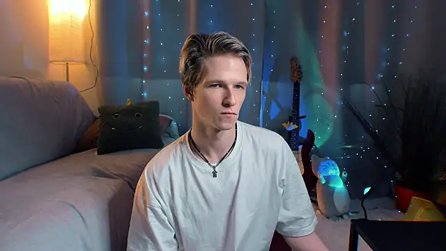 Breston Sweet online show from 3, 4, 2026