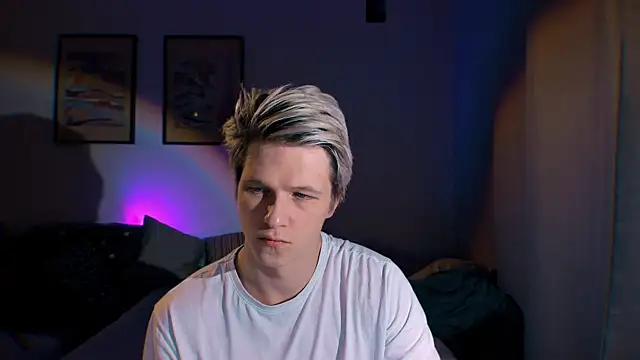 Breston Sweet online show from 14, 9, 2025