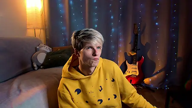 Snapshot of Breston_Sweet chatting on 1, 3, 2026 Breston Sweet online show from 1, 3, 2026