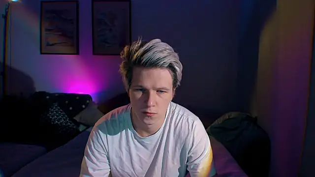 Breston Sweet online show from 19, 9, 2025