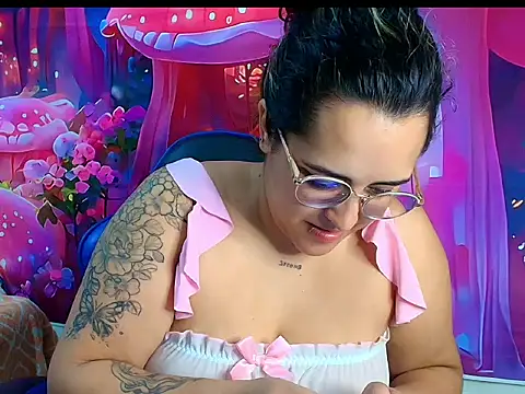 Snapshot of Karol_naughty chatting on 31, 5, 2026 Karol naughty online show from 31, 5, 2026