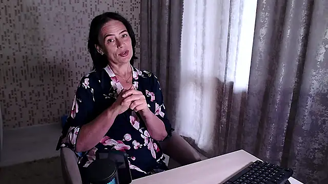 Snapshot of BelovedLady chatting on 11, 7, 2026 BelovedLady online show from 11, 7, 2026
