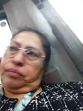 Keyla01  online show from 4, 12, 2025