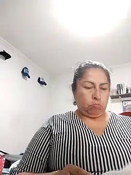 Keyla01  online show from 4, 10, 2025