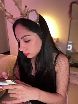 martiiaciar online show from 21, 12, 2025