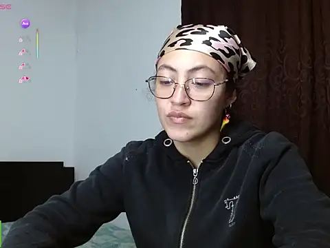 Olivia Bright online show from 18, 5, 2026