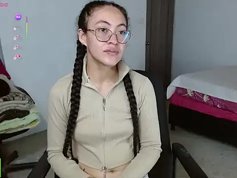 Olivia Bright online show from 23, 5, 2026