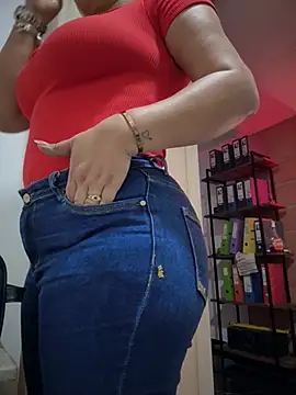 Snapshot of ValeryGrey chatting on 9, 7, 2026 ValeryGrey online show from 9, 7, 2026