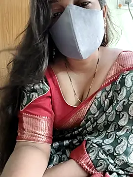 Snapshot of yoursana- chatting on 9, 10, 2025 yoursana- online show from 9, 10, 2025