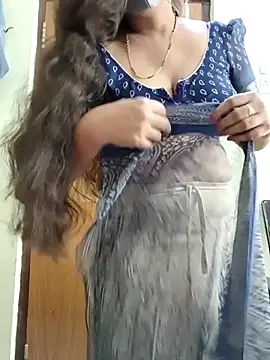 Snapshot of yoursana- chatting on 5, 11, 2025 yoursana- online show from 5, 11, 2025