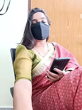 Snapshot of yoursana- chatting on 21, 2, 2025 yoursana- online show from 21, 2, 2025