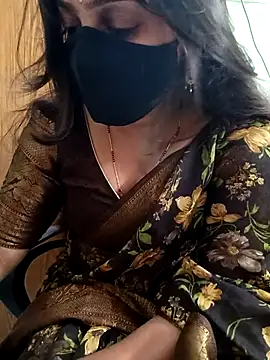 Snapshot of yoursana- chatting on 9, 9, 2025 yoursana- online show from 9, 9, 2025