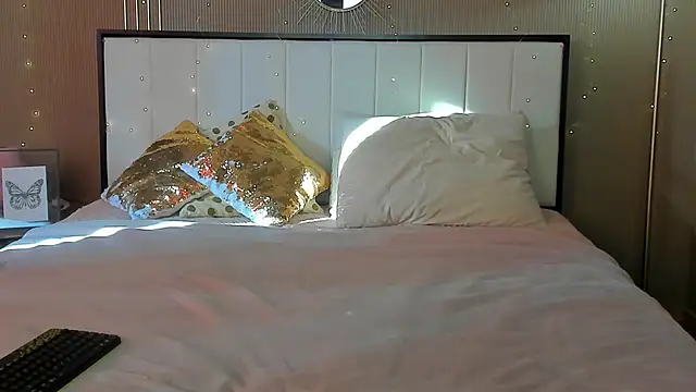 mailymilf online show from 31, 10, 2025