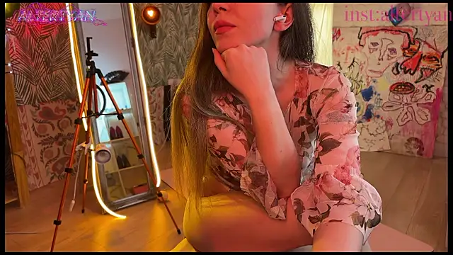 altertyan online show from 5, 3, 2026