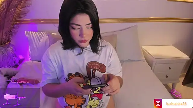 lucy26  online show from 21, 3, 2025