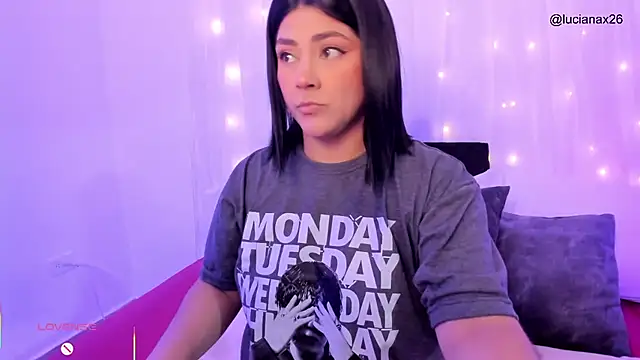 lucy26  online show from 31, 10, 2025