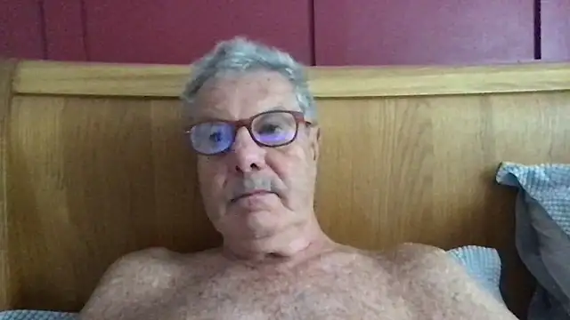 Snapshot of Oldpistolpete chatting on 30, 6, 2026 Oldpistolpete online show from 30, 6, 2026