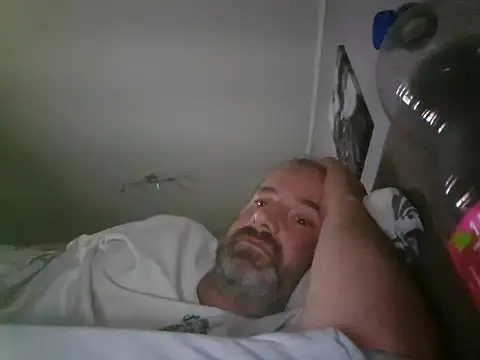 Snapshot of Paul10112 chatting on 4, 11, 2025 Paul10112 online show from 4, 11, 2025