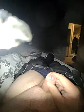 Snapshot of Paul10112 chatting on 6, 11, 2025 Paul10112 online show from 6, 11, 2025