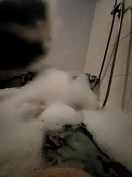 Snapshot of Paul10112 chatting on 14, 9, 2025 Paul10112 online show from 14, 9, 2025