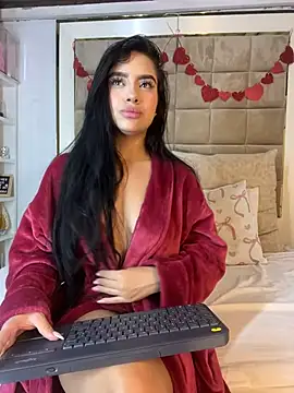 Victoria adaams online show from 7, 2, 2025