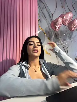 Victoria adaams online show from 29, 11, 2025