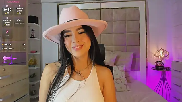 Victoria adaams online show from 11, 10, 2025