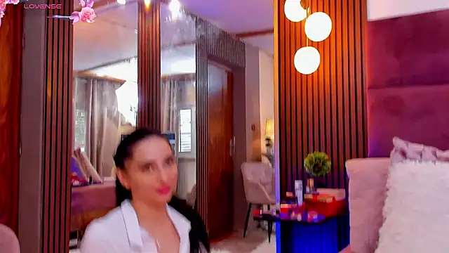VanessaAngel online show from 4, 6, 2026