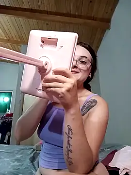 Emmacut online show from 7, 4, 2026