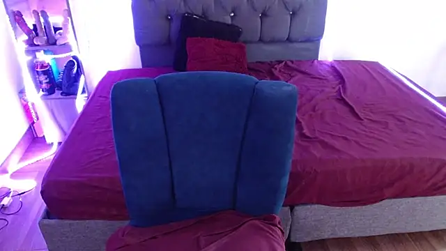 Snapshot of tatiana_wd chatting on 12, 2, 2026 tatiana wd online show from 12, 2, 2026