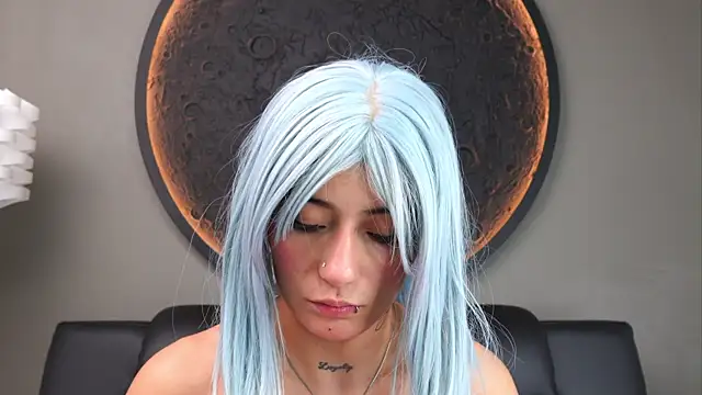 miss sharlotte18 online show from 6, 2, 2026