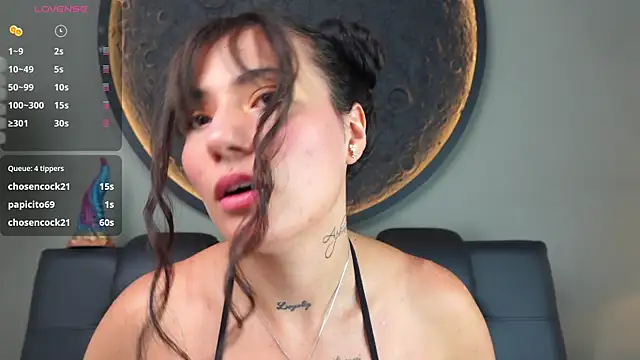 miss sharlotte18 online show from 14, 1, 2026