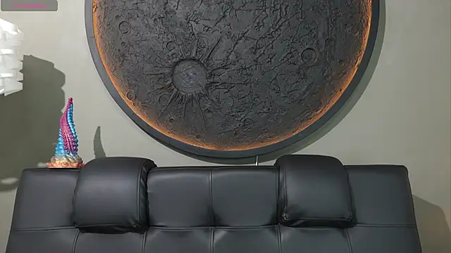 miss sharlotte18 online show from 4, 11, 2025