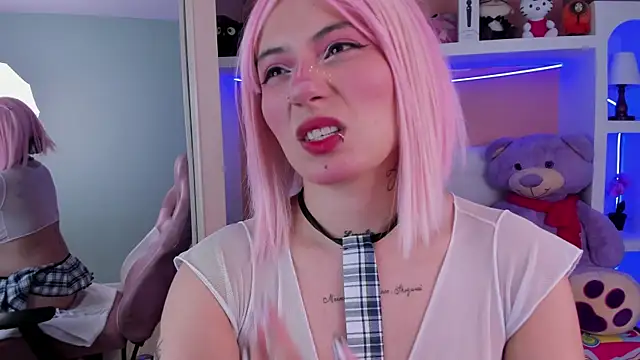 miss sharlotte18 online show from 14, 4, 2026