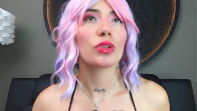 miss sharlotte18 online show from 10, 10, 2025