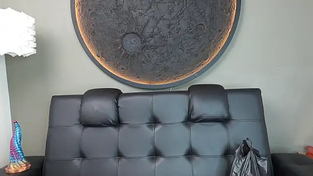 miss vaiolette online show from 25, 2, 2026