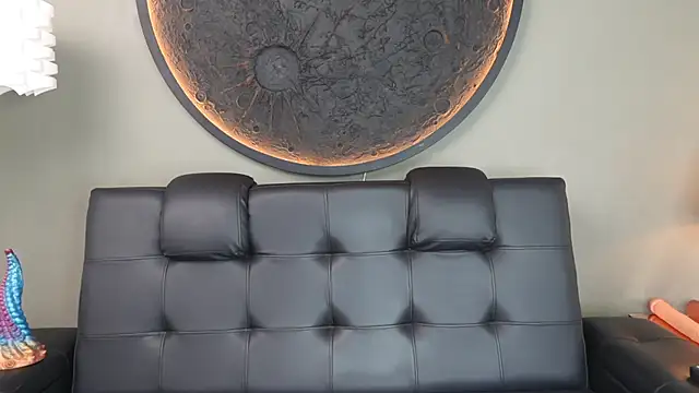 Snapshot of miss_vaiolette chatting on 12, 1, 2026 miss vaiolette online show from 12, 1, 2026