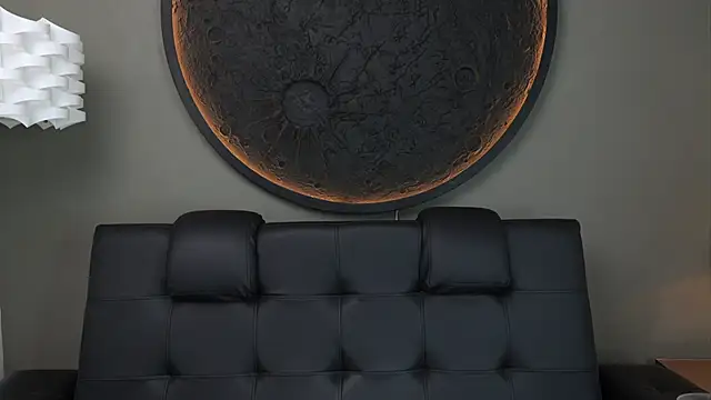 Snapshot of miss_vaiolette chatting on 20, 10, 2025 miss vaiolette online show from 20, 10, 2025