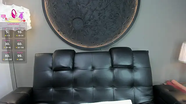 Snapshot of miss_vaiolette chatting on 18, 3, 2025 miss vaiolette online show from 18, 3, 2025