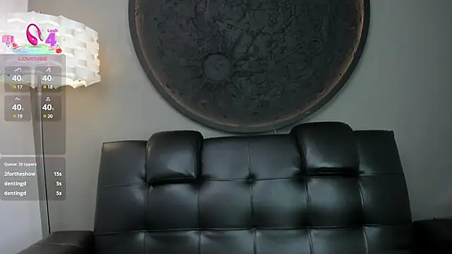 Snapshot of miss_vaiolette chatting on 15, 3, 2025 miss vaiolette online show from 15, 3, 2025