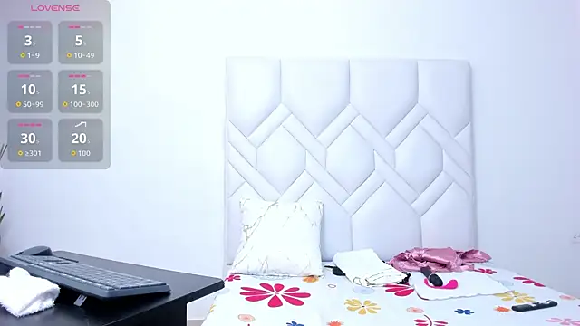 Mature Hard online show from 6, 11, 2025