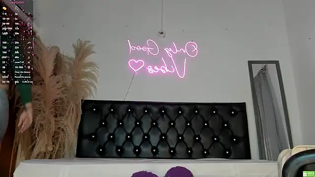 Bianka olivetto021 online show from 3, 10, 2025