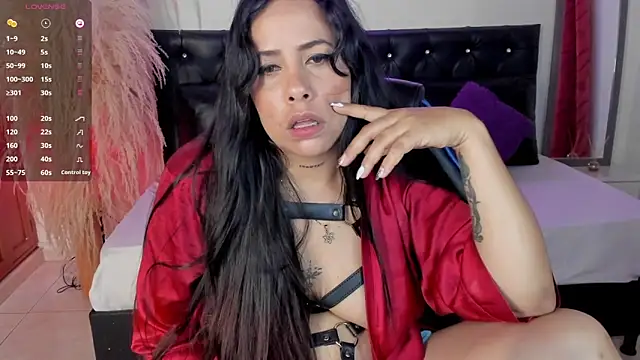 Bianka olivetto021 online show from 28, 2, 2025