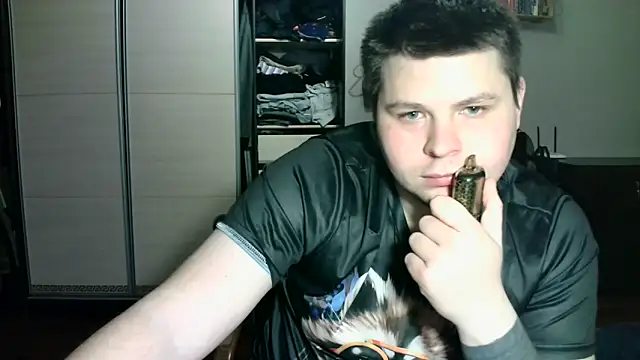 Volshebnik130  online show from 6, 3, 2025