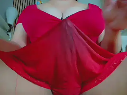 MissDominaBigCockXXLTS online show from 5, 4, 2026