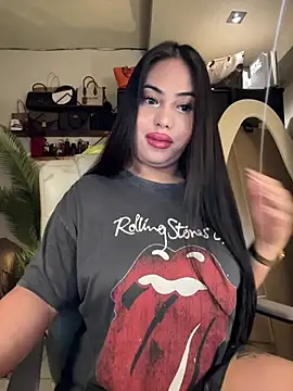 BigDominaMia online show from 13, 3, 2026