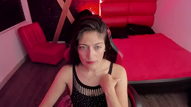 AnnyMilet  online show from 22, 5, 2026