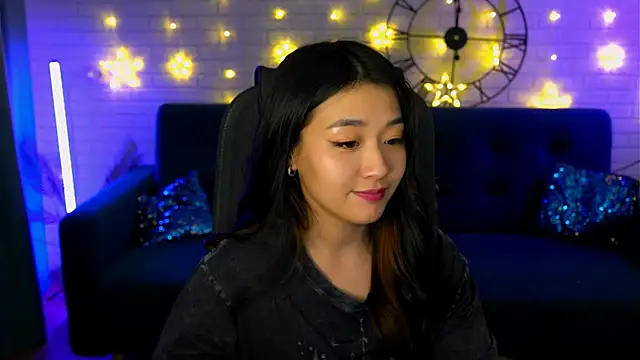 HannaRosie  online show from 14, 1, 2025